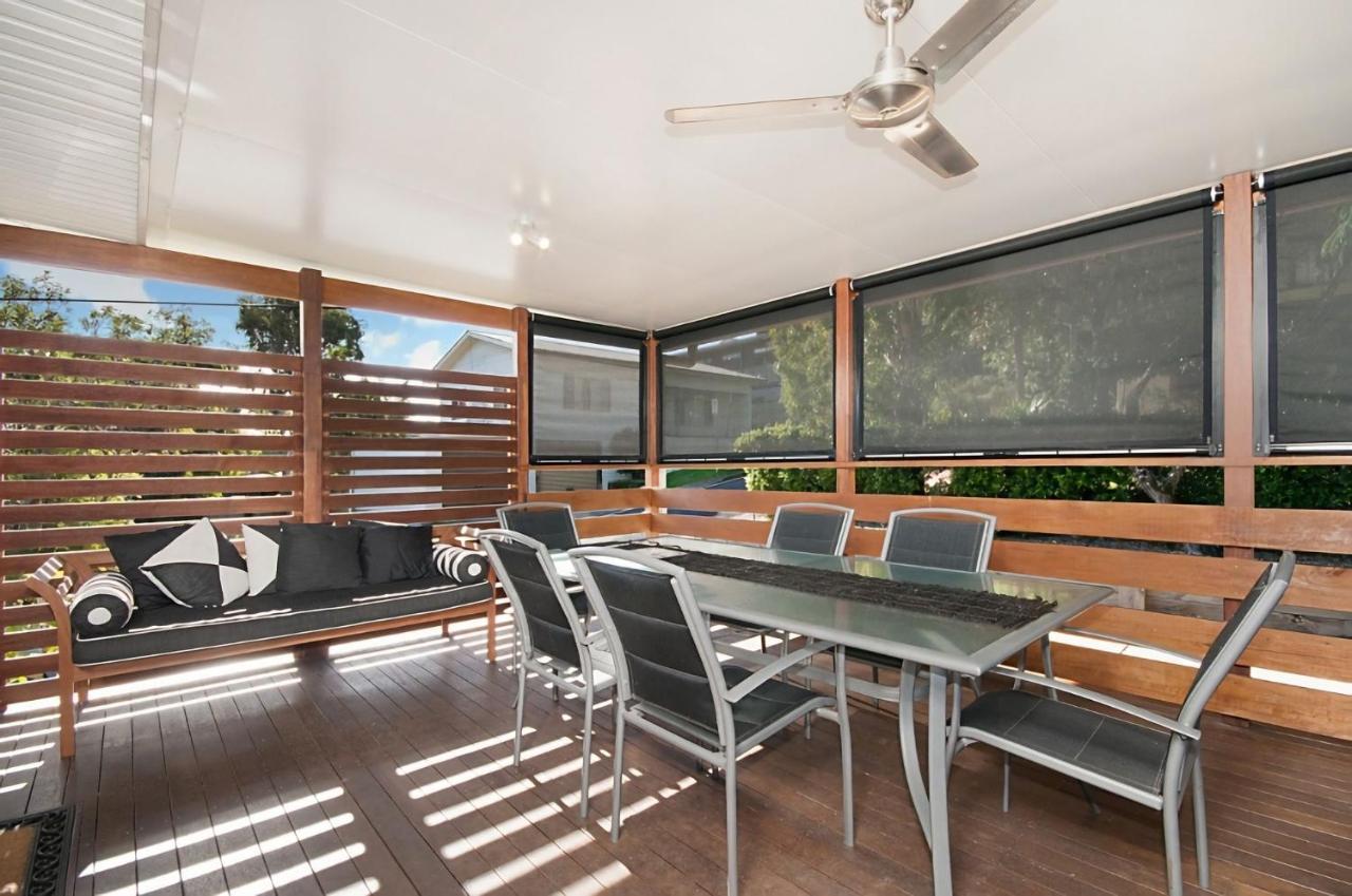 Convent Cottage - Pet Friendly Home In The Centre Of Town Yamba Bagian luar foto